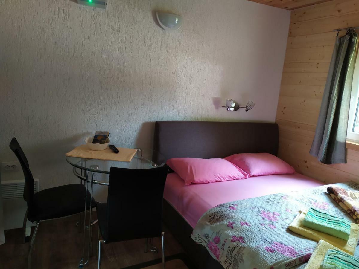 Apartman A&J Zabljak  Ngoại thất bức ảnh